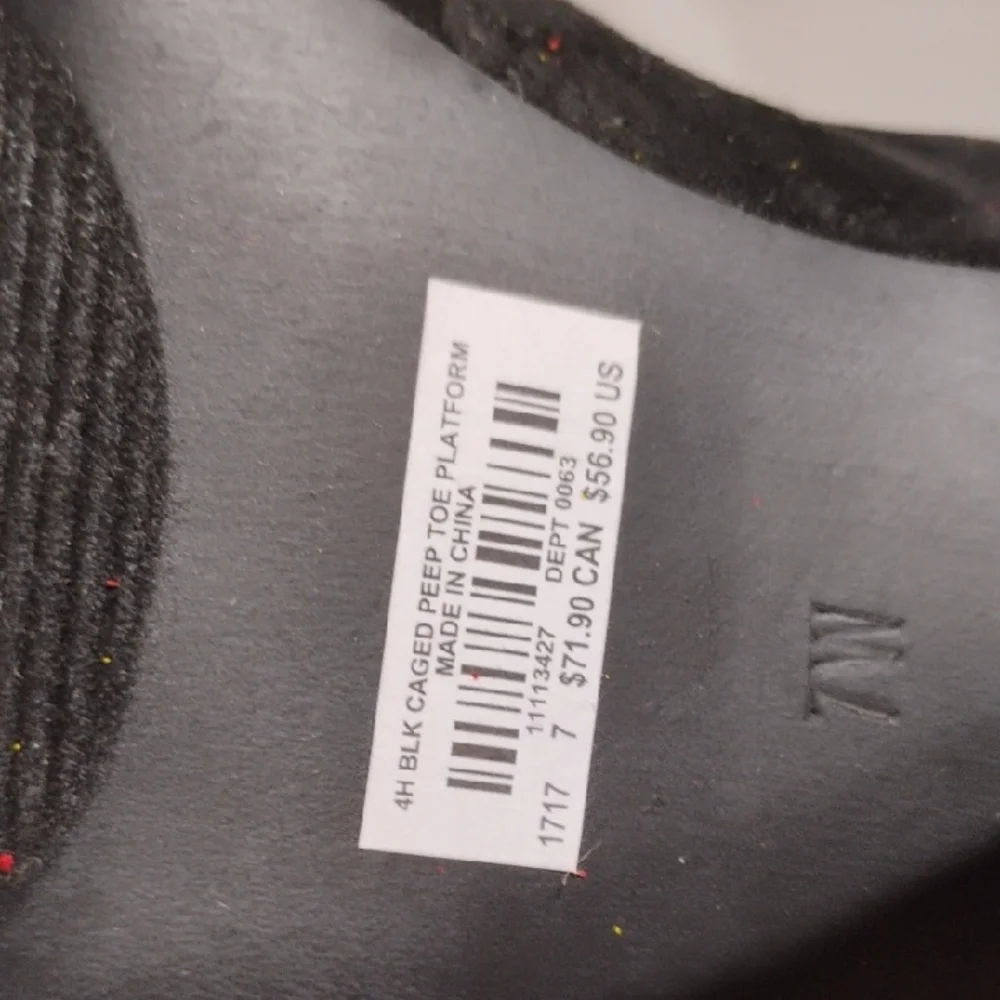 Torrid Black Cage Open Toe Chunky Heel Sandal Booties Worn 1X #46 - Picture 9 of 9